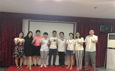  通發(fā)激光的家人們和各位美女初次見面！